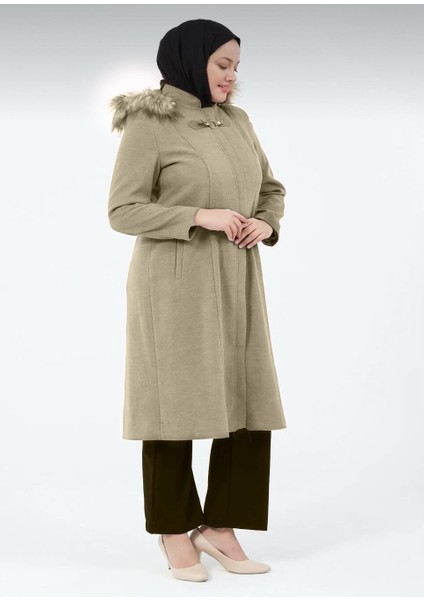 Şehnaz Kadın Büyük Beden Astarlı Kapüşonlu Kaşe Kaban