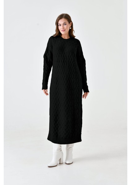 Sepet Örgülü Triko Elbise