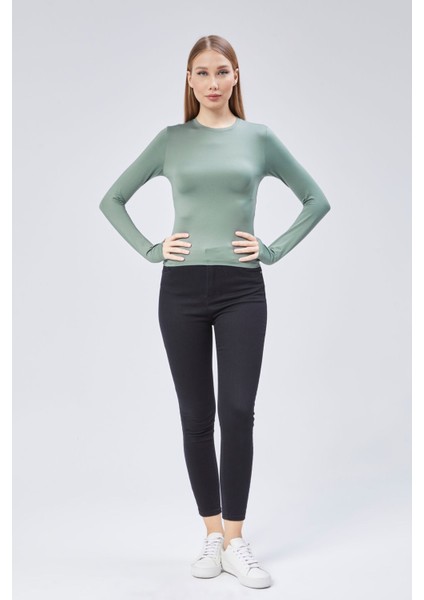 Basic Bisiklet Yaka Uzun Kollu Slim Fit Kadın Body T-Shirt fiyatları
