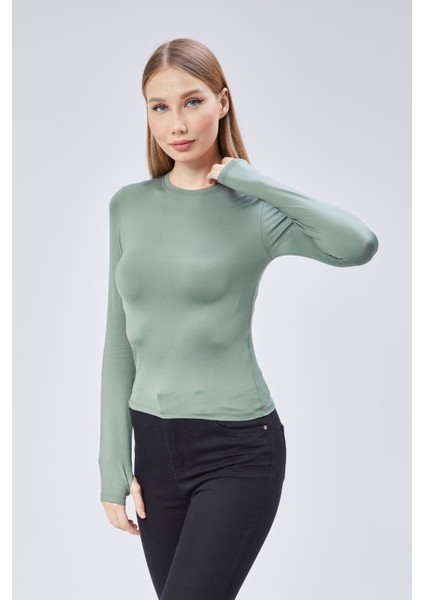 Basic Bisiklet Yaka Uzun Kollu Slim Fit Kadın Body T-Shirt fırsatları