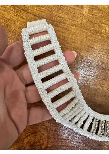 Inci Işleme Zirkon Taşlı Beyaz Yaka Dikiş Aplike 26X4 cm fırsatları