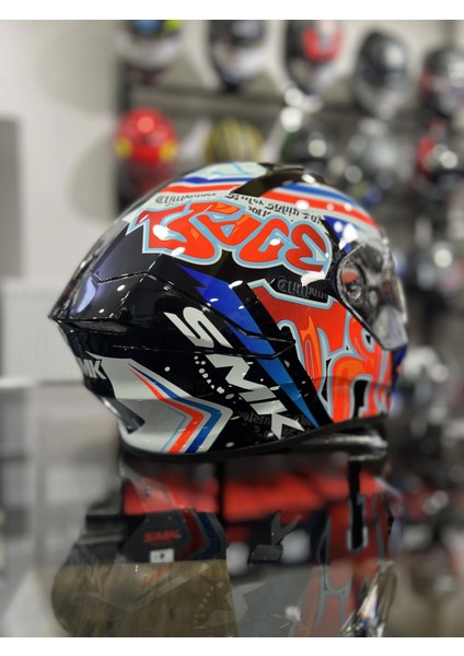 Stellar Graffiti Kapalı Kask fiyatları