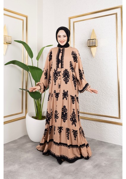 Kadın Tesettür Giyim Önü Düğmeli Hakim Yaka ve Büyük Battal Beden Balon Kol Dokuma Viskon Elbise