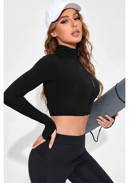 Kadın Fermuarlı Parmak Geçme Detaylı Top Bluz Dik Yaka Siyah Uzun Kol Crop