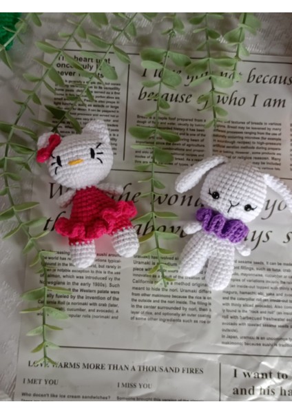 Organik Minik Amigurumi Oyuncaklar (Tavşan ve Hellokitty)