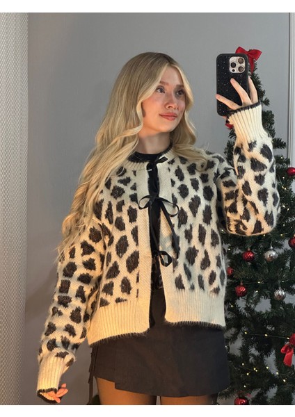 Leopar Desen Önden Bağlamalı Hırka Ceket Kurdele Detaylı Örme Ceket