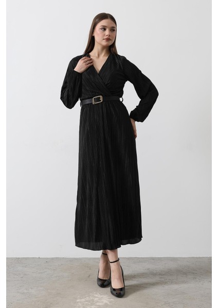 Kemer Detaylı V Yaka Elbise modelleri