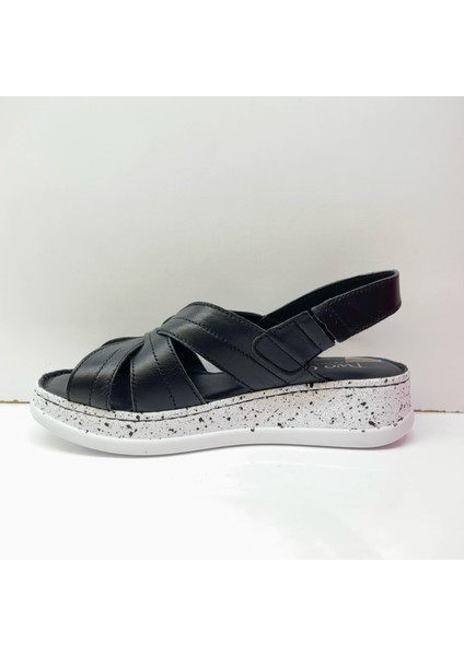 Kadın Deri ve Ortopedik Günlük Sandalet fiyatları
