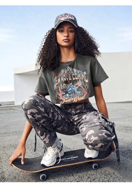 Kadın / Kız Oversize Crop New Wave Comine Baskılı fırsatları