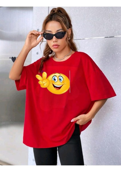 Kadın / Kız Emoji Baskılı Oversize Ünisex T-Shirt Salaş Boyfirend modelleri