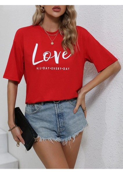Red Love Baskılı Kadın / Kız Oversize Kırmızı Salas T-Shirt Boyfriend modelleri