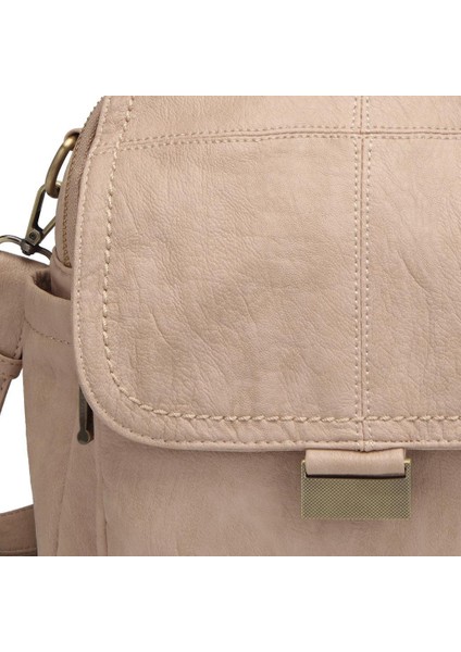 Yıkama Deri Sırt Askılı Kadın Çantası 21-K Barcelona 1908 fiyatları