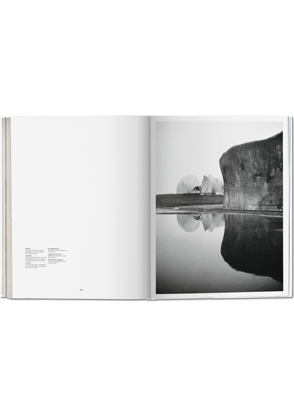 Frédéric Chaubin. Cccp. Cosmic Communist Constructions Photographed - Frederic Chaubin