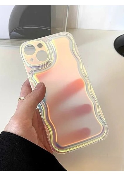 Apple iPhone 13 Uyumlu Zigzaglı Dalgalı Hologram Puf Kılıf