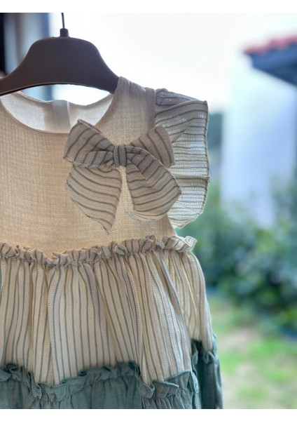 Kız Bebek Spanish Style Elbise Yeşil Renk - Katmanlı ve Fırfır Detaylı Şık Tasarım fiyatları