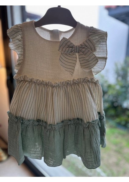 Kız Bebek Spanish Style Elbise Yeşil Renk - Katmanlı ve Fırfır Detaylı Şık Tasarım modelleri