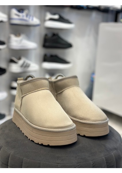 Yeni Sezon Kadın Bot Ultra Mini Esktra Kürklü Ithal Malzeme Favorispor Ugg fiyatları