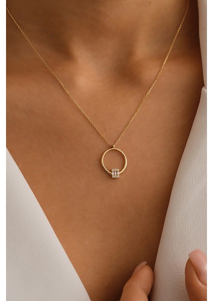 14 Ayar Altın Baget Kolye