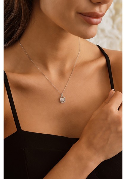 14 Ayar Beyaz Altın Baget Kolye fiyatları