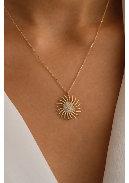 14 Ayar Altın Güneş Kolye