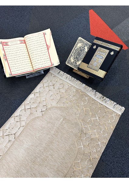 Şönil Kumaş Altın Nakış Seccade - Cappuccino fiyatları