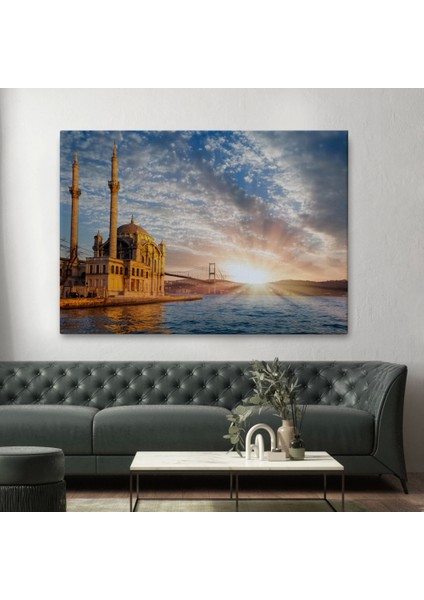 - Ortaköy Camii ve Boğaziçi Köprüsü Manzarası Dekoratif Kanvas TABLO-6504