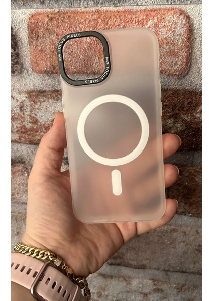 iPhone 13 Uyumlu Magsafe Özellikli Kamera Koruma Çerçeveli Darbe Emici Mat Şeffaf Kılıf