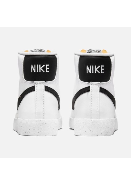 Blazer Mid '77 Next Nature Kadın Beyaz Deri Spor Ayakkabı DO1344-101 indirimleri