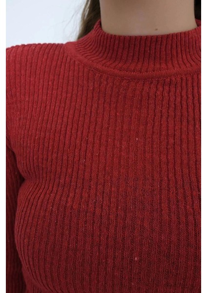 Casual Kadın Triko Yarım Balıkçı Yaka Kırmızı Dar Kalıp Slimfit Yeni Sezon modelleri