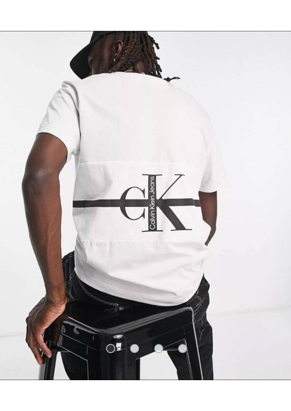 Back Stripe Logo T-Shirt modelleri