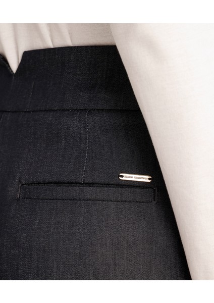 Rahat Kesim Denim Pantolon indirimleri