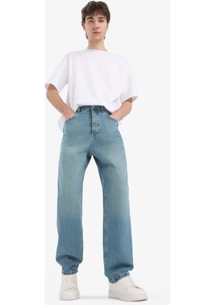 %100 Pamuk Baggy Fit Geniş Kalıp Normal Bel Geniş Paça Soluk Efektli Jean Pantolon D7279AX25SP fiyatları