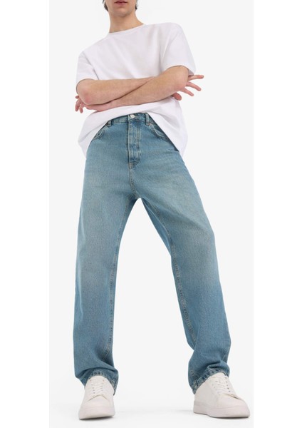 %100 Pamuk Baggy Fit Geniş Kalıp Normal Bel Geniş Paça Soluk Efektli Jean Pantolon D7279AX25SP indirimleri