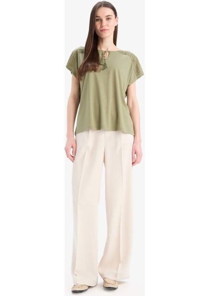 Bisiklet Yaka Kısa Kollu Tişört C1874AX25SP fiyatları