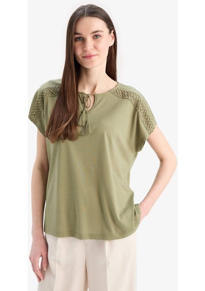 Bisiklet Yaka Kısa Kollu Tişört C1874AX25SP modelleri