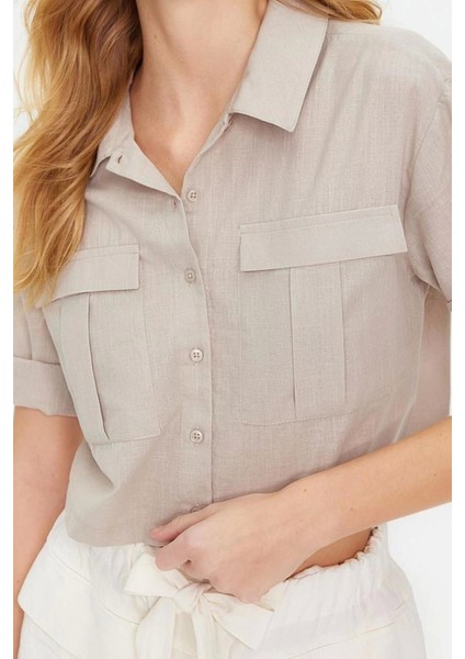 Moda Kadın Gömlek Yaka Düz Desen Günlük Utility Cep Detaylı Crop Regular Normal Kalıp Dokuma Gömlek