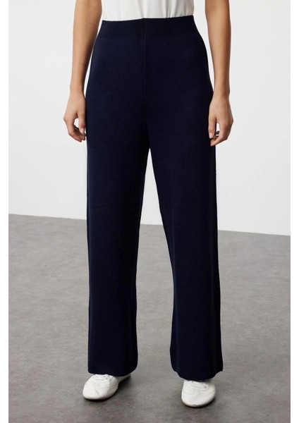 Moda Renk Bloklu V Yaka Düşük Kol Renk Bloklu Gold Düğmeli Cepli Hırka-Pantolon Triko Alt-Üst Takım fırsatları