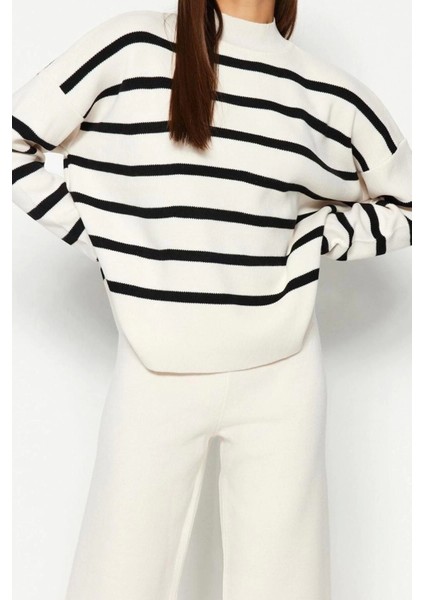 Moda Triko Bisiklet Yaka Düşük Kol Casual Günlük Ekru Triko Pantolonlu Alt-Üst Takım fiyatları