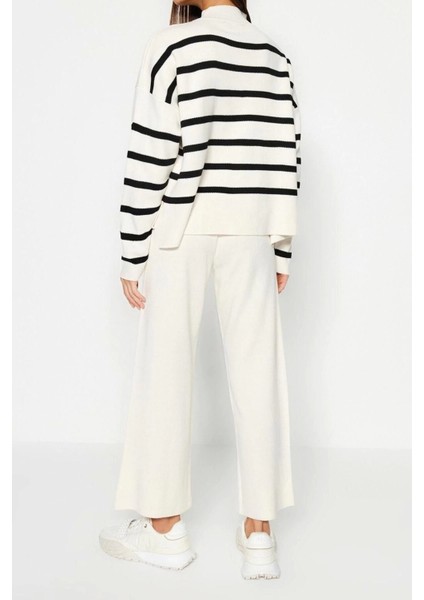 Moda Triko Bisiklet Yaka Düşük Kol Casual Günlük Ekru Triko Pantolonlu Alt-Üst Takım indirimleri