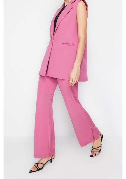 Moda Ceket Yaka Resmi Lila Regular Kalıp Yelek ve Wide Leg Geniş Paça Pantolon Dokuma Alt-Üst Takım modelleri