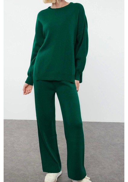 Tarz Kadın Modern Moda Normal Bel Boru Paça Bisiklet Yaka Geniş Kalıp Balon Kol Triko Alt-Üst Takım fiyatları