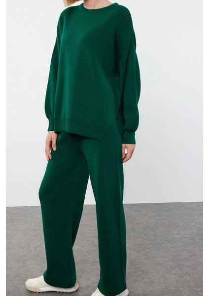 Tarz Kadın Modern Moda Normal Bel Boru Paça Bisiklet Yaka Geniş Kalıp Balon Kol Triko Alt-Üst Takım modelleri