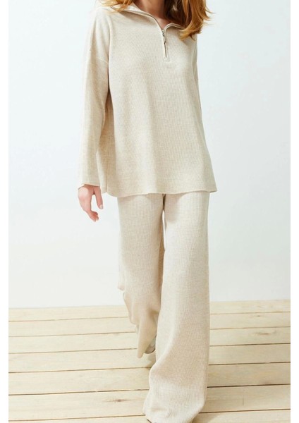 Moda Düz Dik Yaka Casual Günlük Ekru Rahat Kesim Dik Yaka Basic Triko Alt-Üst Takım