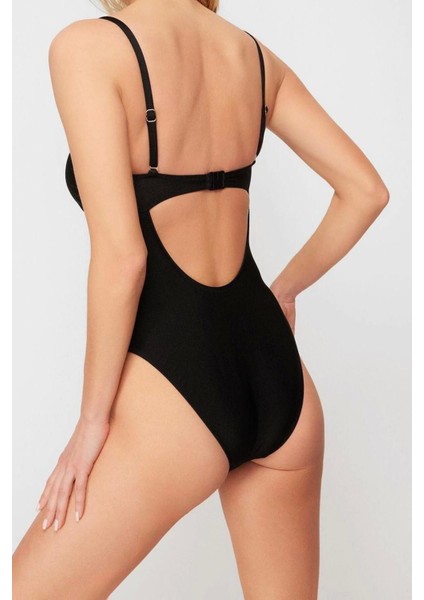 Kadın Moda Atma Kap Askılı Brief Yaka Siyah Straplez Aksesuarlı High Leg Regular Mayo