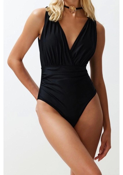 Kadın Moda Atma Kap Askılı Brief Yaka Siyah Derin Drapeli Regular Mayo modelleri