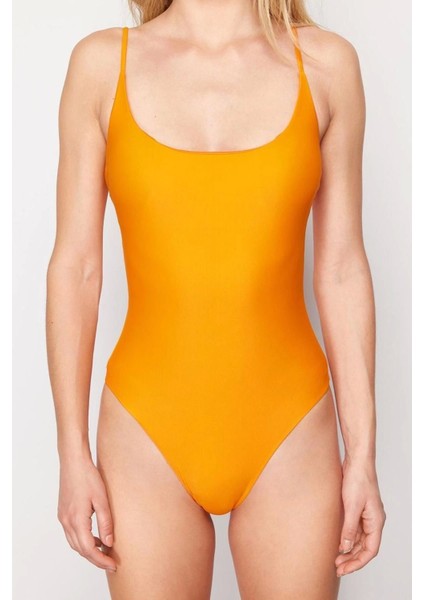 Kadın Moda Atma Kap Askılı Brief Yaka Beyaz Regular Mayo