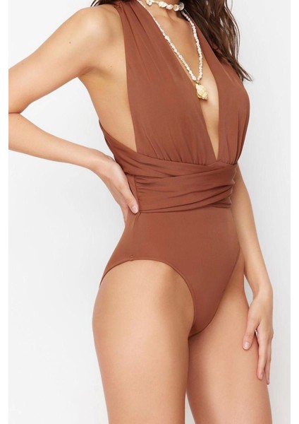 Kadın Moda Atma Kap Askılı Derin V Yaka Kırmızı Derin Dekolteli Drapeli Hipster Mayo fiyatları