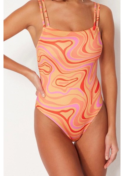 Kadın Moda Atma Kap Askılı Kare Yaka Soyut Desenli Biyeli Regular Mayo modelleri