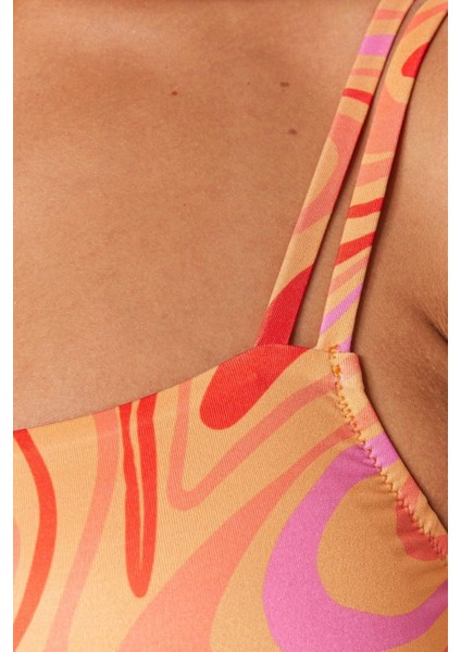 Kadın Moda Atma Kap Askılı Kare Yaka Soyut Desenli Biyeli Regular Mayo indirimleri