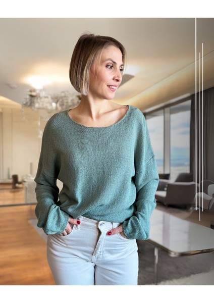 Naturel Yaka Oversize Ince Triko Mint Yeşili